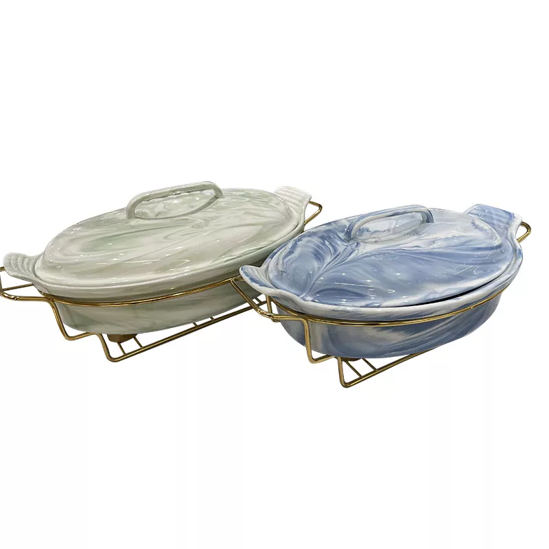 Елегантна керамічна тарілка Елегантна керамічна тарілка